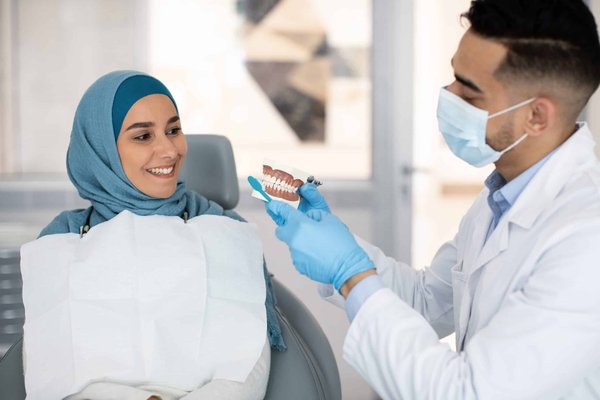 Comment maintenir une bonne hygiène dentaire selon Prisma Dentistes ?